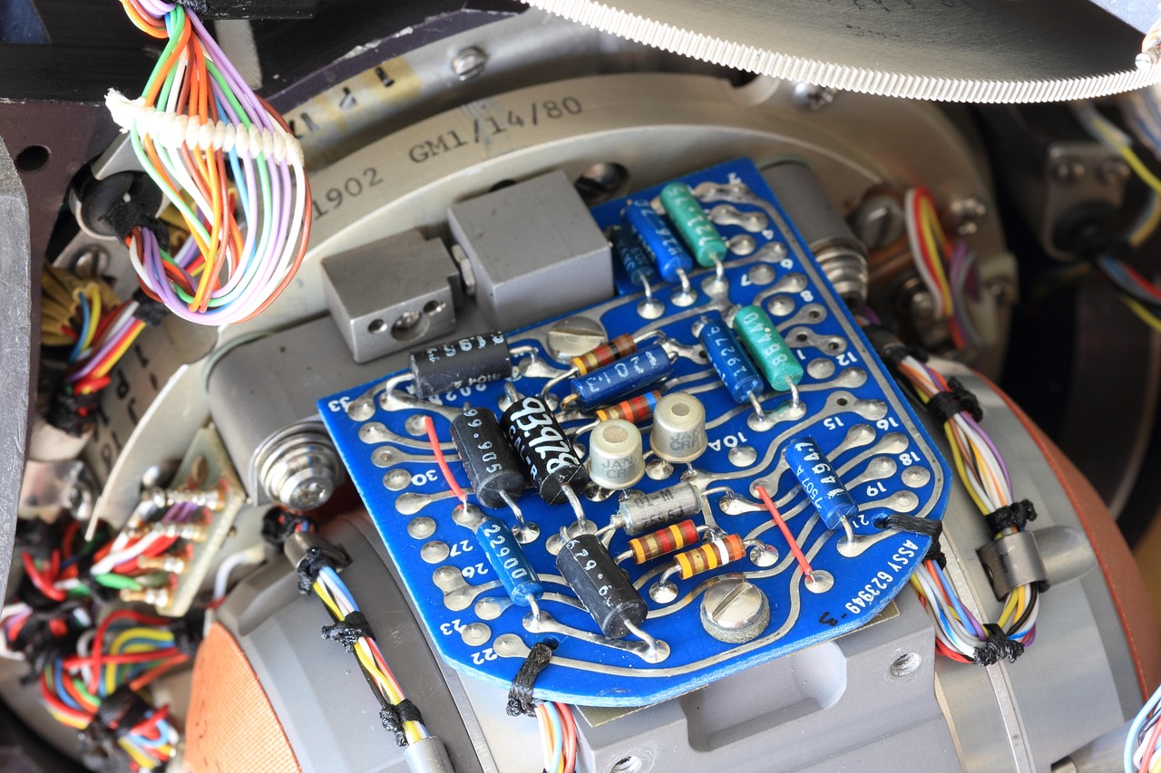 Speaker installation mounting hardware and professional wiring